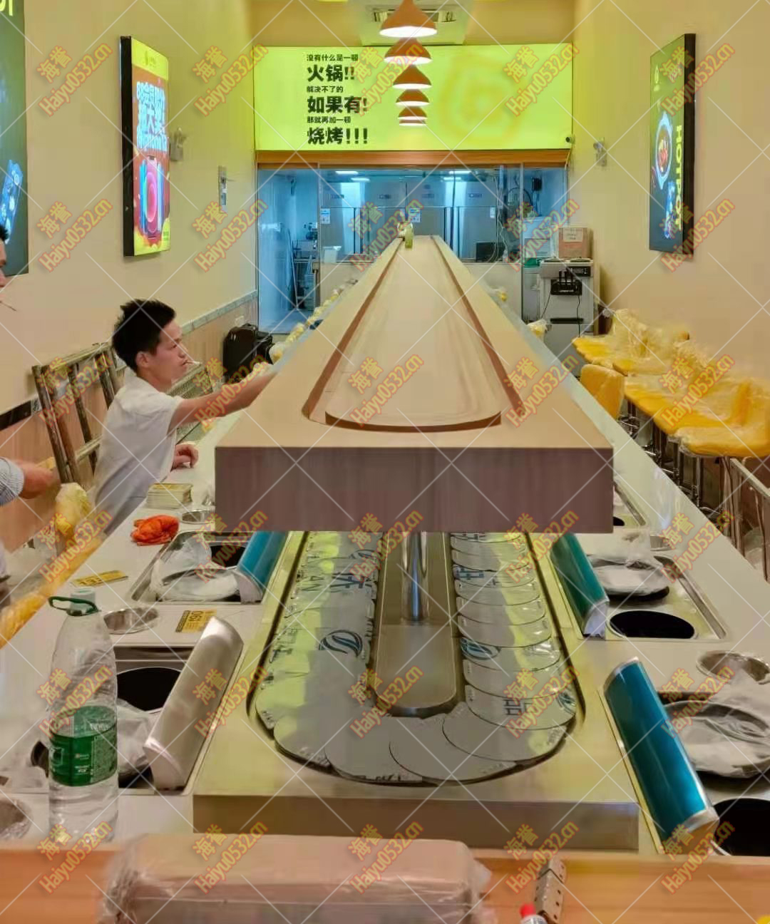 智能送餐设备