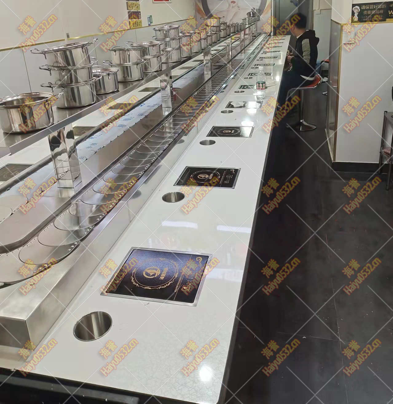 带中岛回转小火锅设备完成